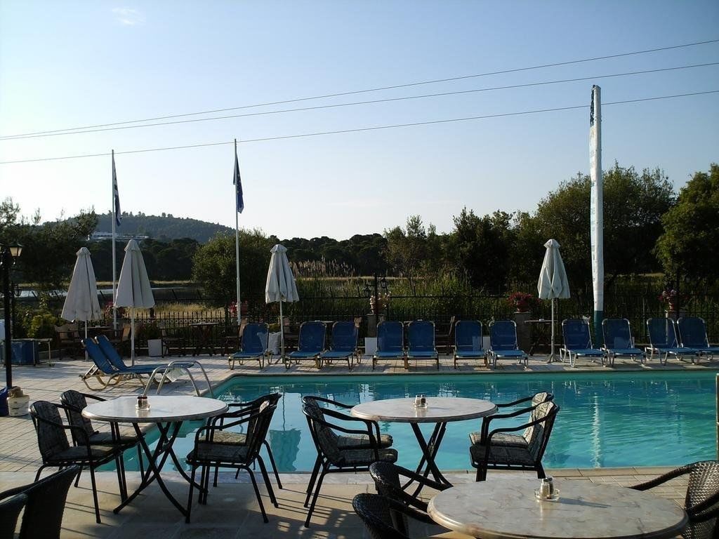 Golden Beach Koukounaries Exterior photo