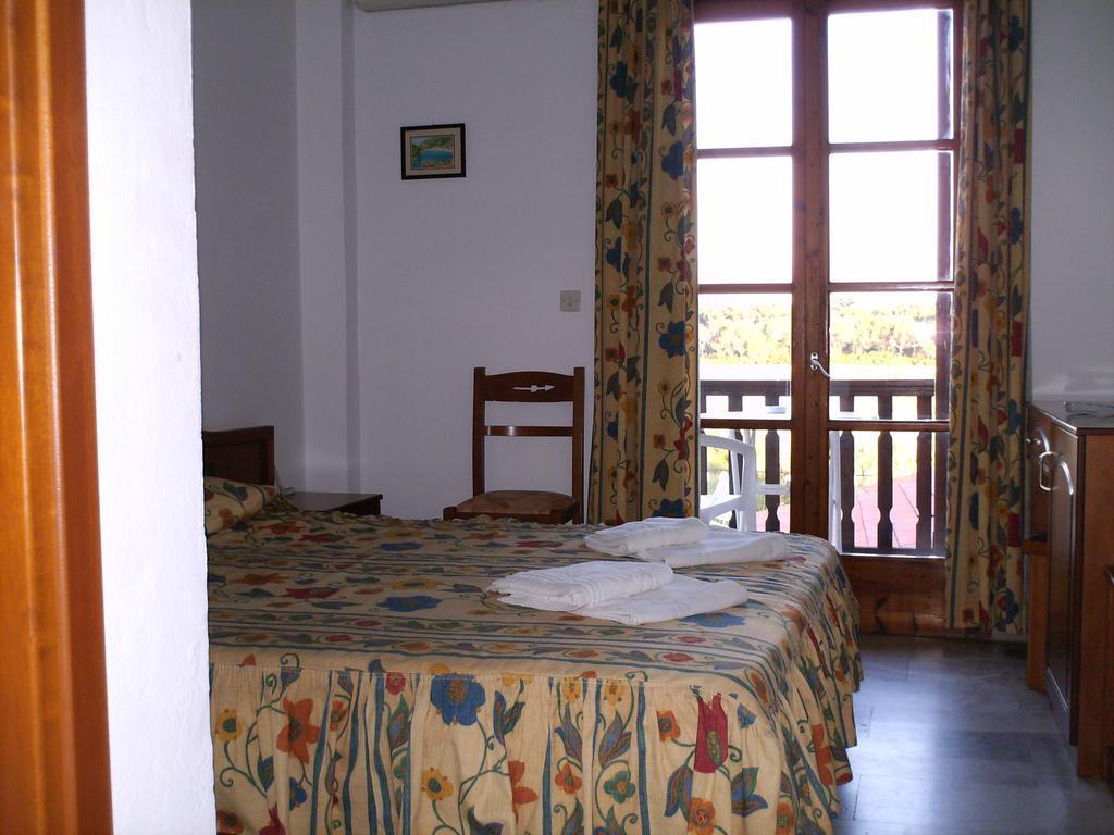 Golden Beach Koukounaries Exterior photo